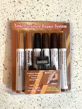 Furniture Repair Kit Wood Wax Filler and Markers (PREOWNED)
